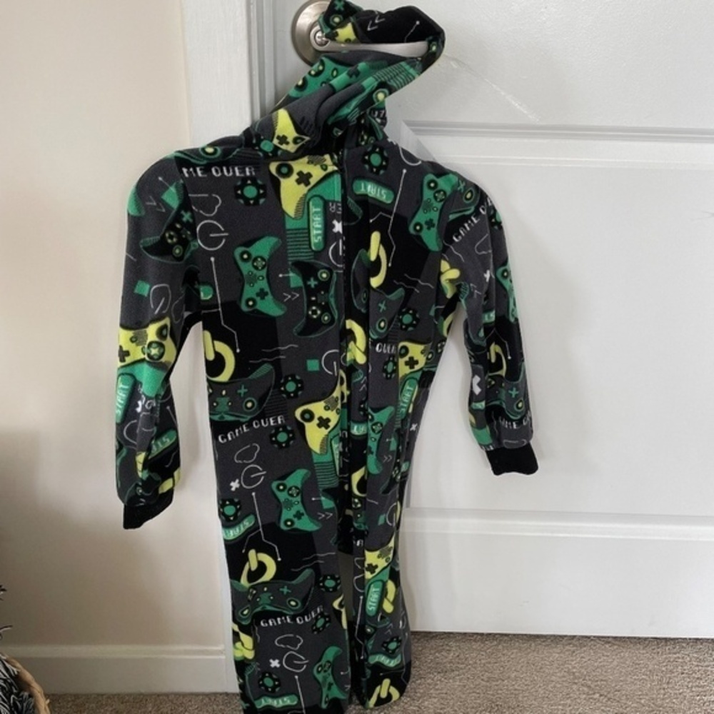 Gaming PJs! Boys Medium​​